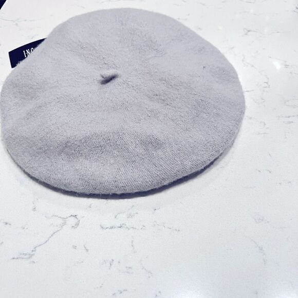 NWT INC International Concepts Solid Beret, hat beanie for women’s in Grey - Picture 5 of 6